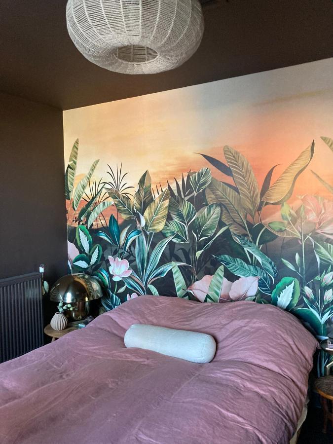 Canal View 1 Bed Apartment In Zone 1 London Exteriör bild
