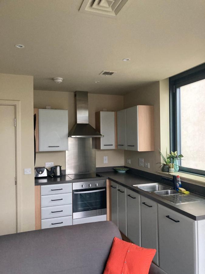 Canal View 1 Bed Apartment In Zone 1 London Exteriör bild