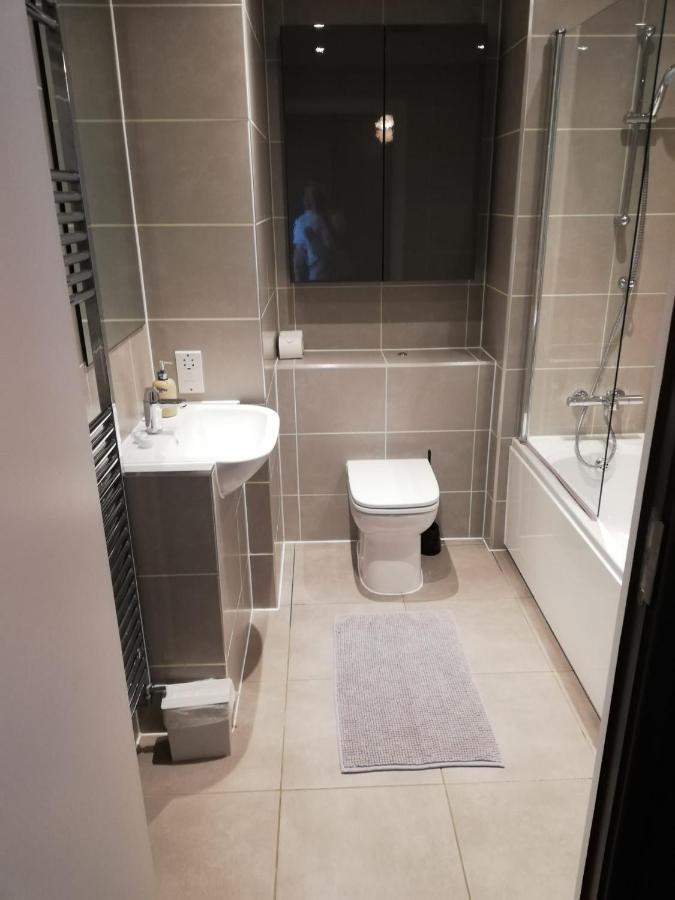 Canal View 1 Bed Apartment In Zone 1 London Exteriör bild